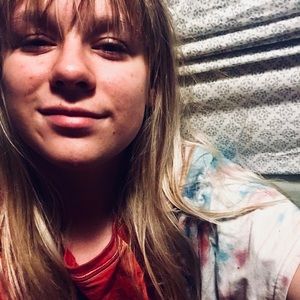 Meet your Posher, Isabelle